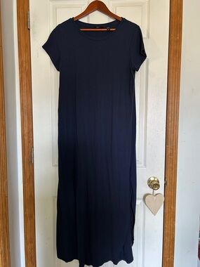 Gili Classic Navy Short-Sleeve Maxi Dress